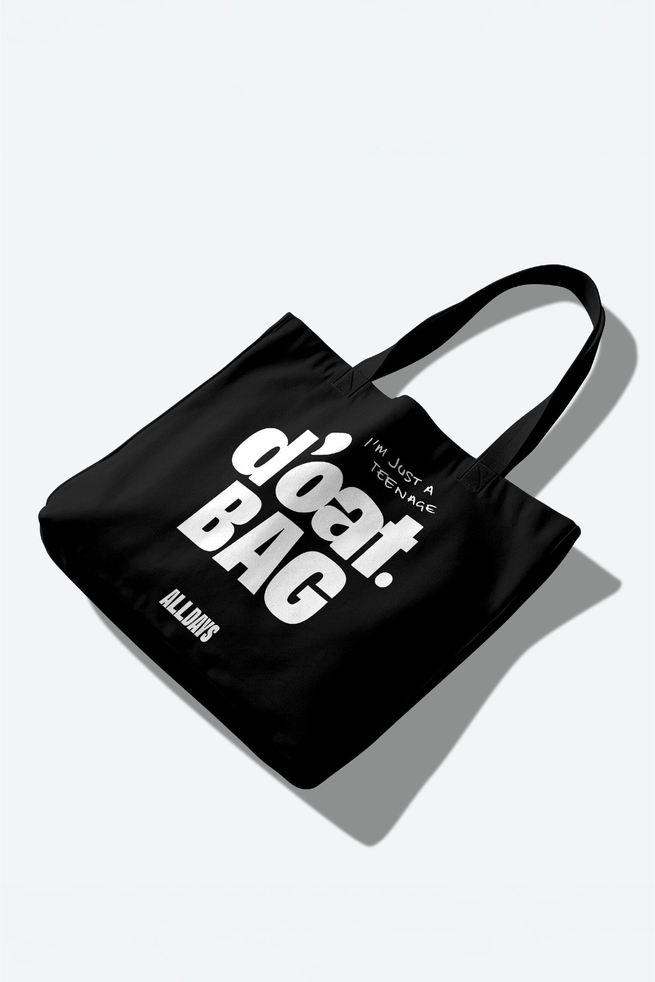 ALLDAYS d'oat. Tote bag in black 'I'm just a teenage d'oat bag'